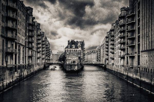 Photograph A Tamboly Speicher Stadt on One Eyeland